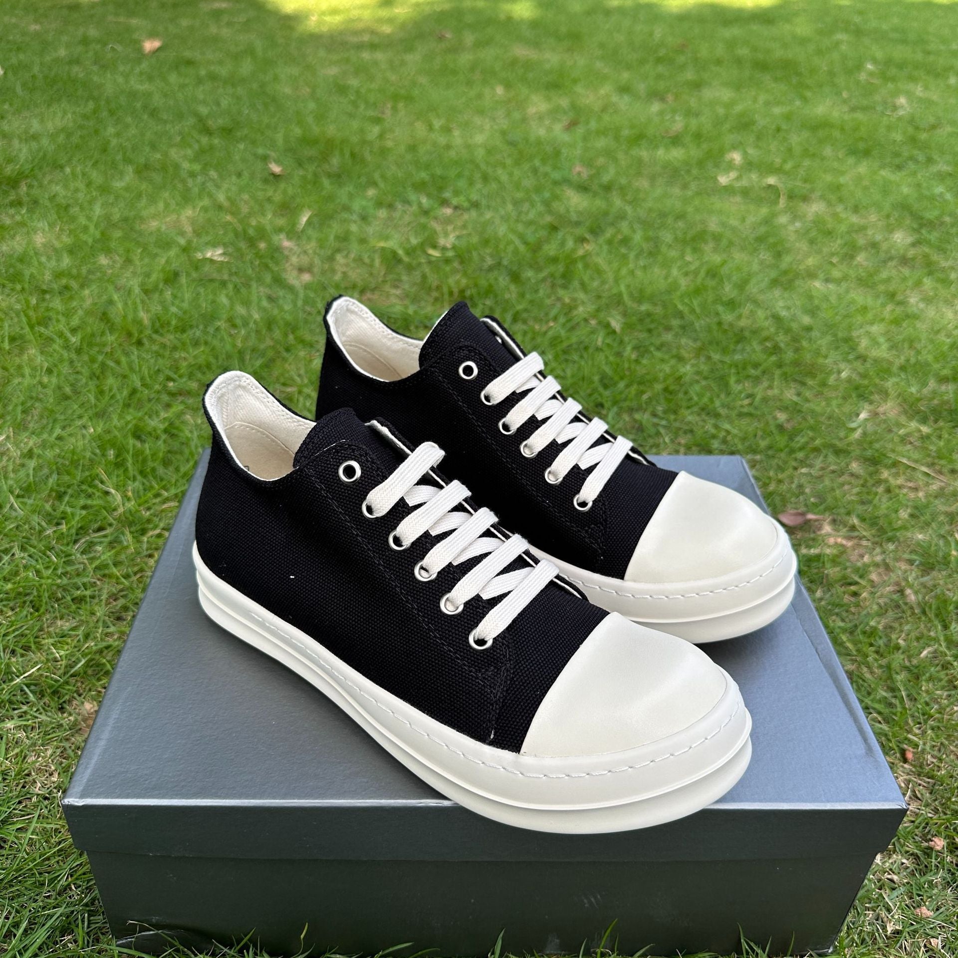 Black Canvas Low Top Sneakers | Chunky White Sole Lace-Up Unisex Platform Shoes | Avant-Garde Street Style Trainers