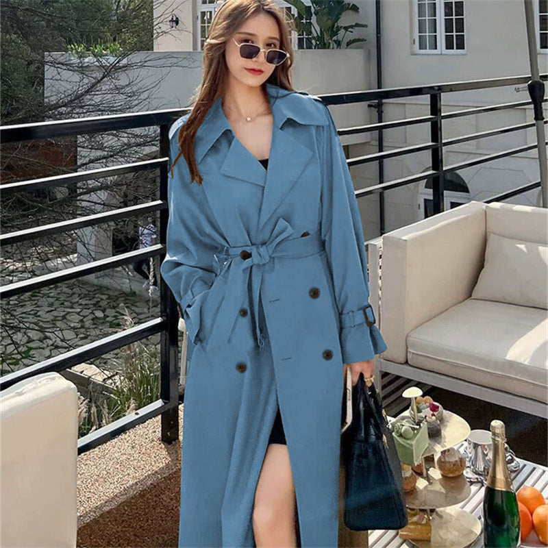 Women's Black Long Trench Coat with Belt, Double Breasted Lapel Collar and Midi Length for Fall and Winter