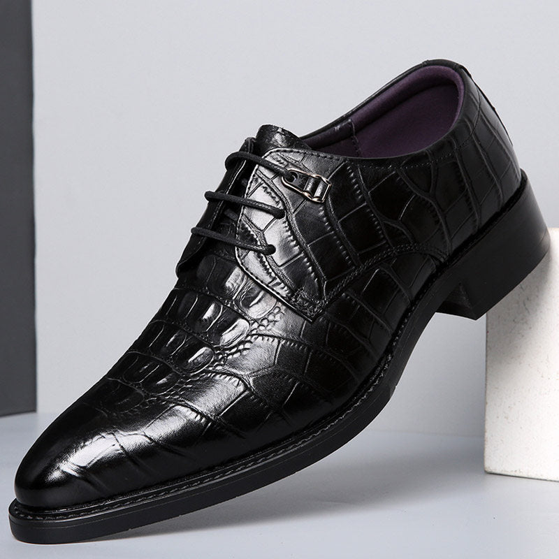 Herren-Oxfordschuhe aus burgunderrotem Leder mit Krokodilprägung