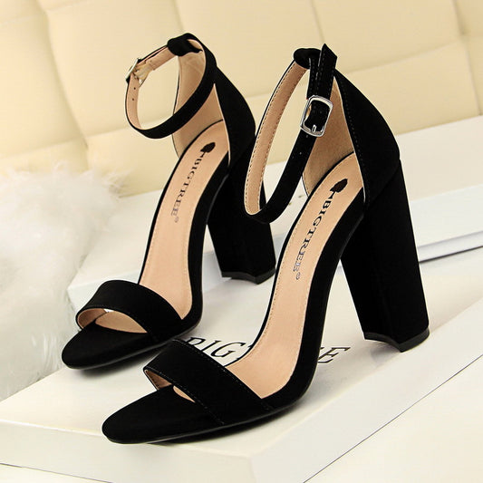 White Block Heel Sandals Women Open Toe Ankle Strap Buckle High Heel Party Wedding Dress Shoes
