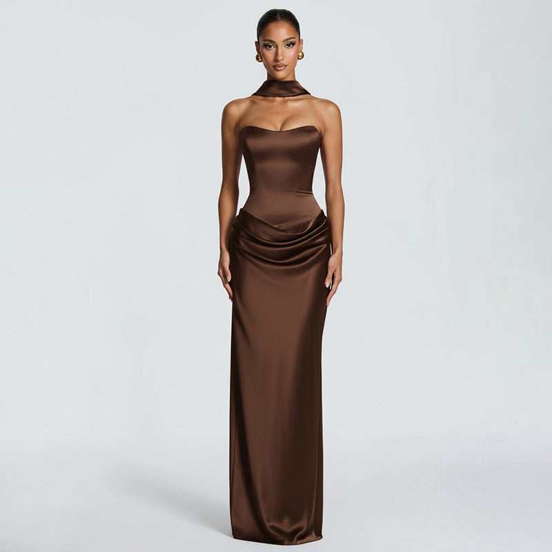 فستان ماكسي نسائي بفتحة رقبة رسن من الساتان الأسود | فستان سهرة ضيق بحمالات ملفوفة وخصر على شكل حورية البحر لحفلات رسمية
