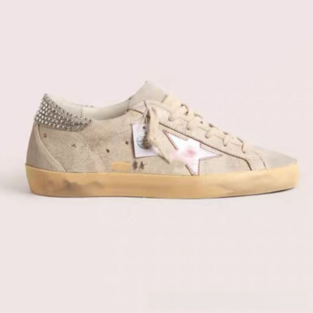 Women's White Distressed Star Patch Low Top Sneakers ? Vintage Worn Look Leather Style Lace-Up Shoes