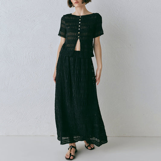 Completo coordinato testurizzato con frange a righe color crema | Top corto e gonna midi | Due pezzi stile boho per le vacanze