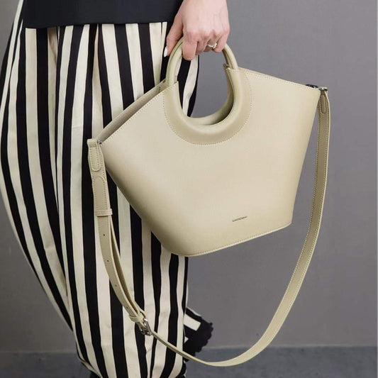 Cowhide High-End French Fashion Commuter Special Bag Niche Design Vegetable Basket Bag Brown Structured Tote Bag with Cutout Handle | Modern Trapezoid Leather Bag