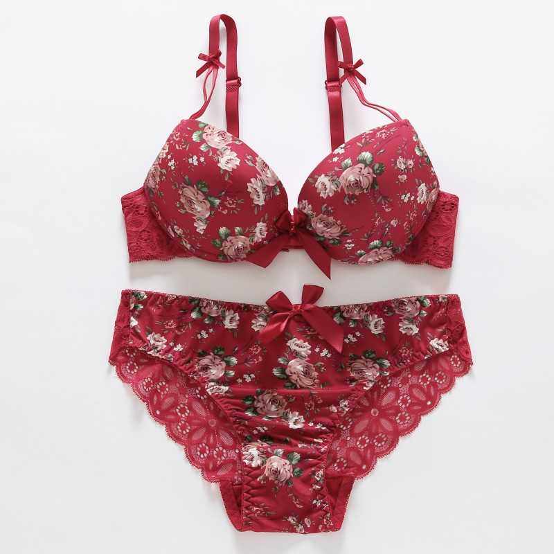 Women's Black Floral Rose Print Push-Up Bra & Panty Set ? Sexy 2-Piece Lace Trim Matching Lingerie Set