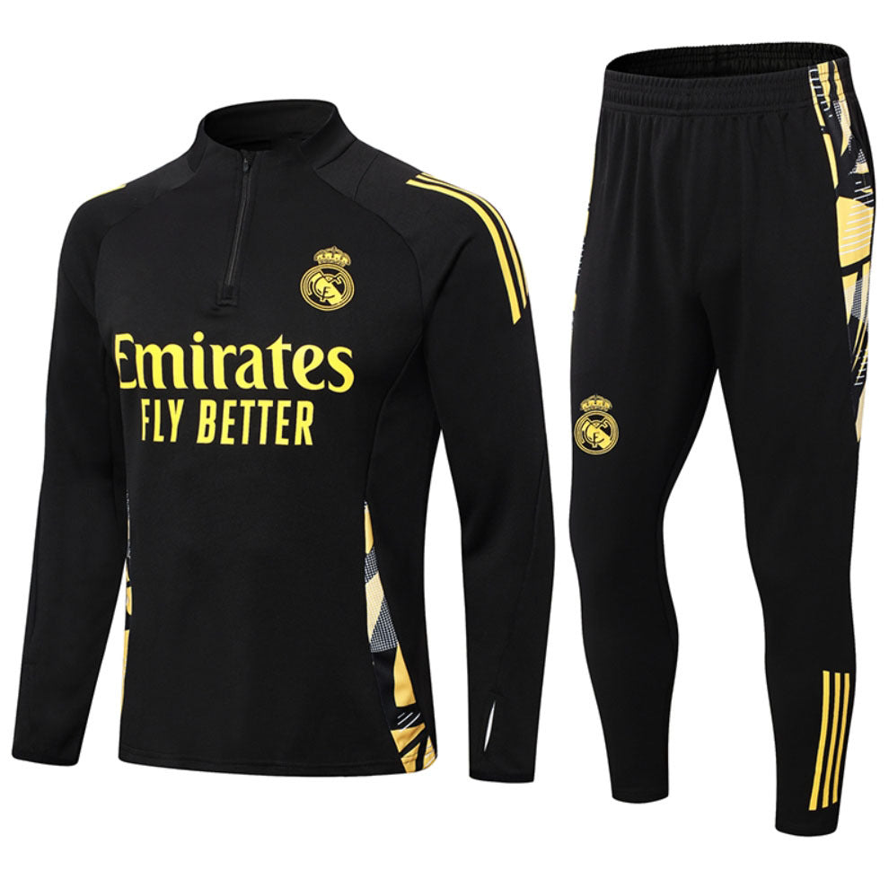 Tuta da Allenamento Real Madrid 2024 – Set Completo Adidas Nero & Oro | Emirates Fly Better