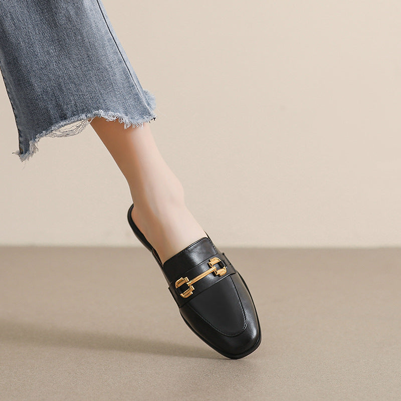 Women's Cream Leather Mule Loafers with Gold Chain Buckle ? Elegant Slip-On Backless Flat Shoes