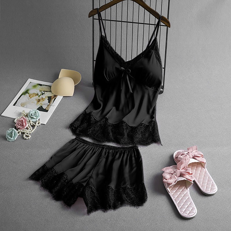 Pigiama da donna in raso malva con stampa cuori bianchi, canotta e pantaloncini con pizzo - Completo da notte in seta a 2 pezzi