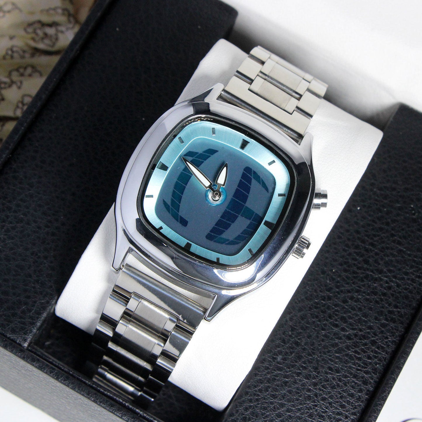 Men's Retro Cushion Square Watch | Red Grid Dial Domed Crystal Silver Stainless Steel Vintage Style Quartz Watch