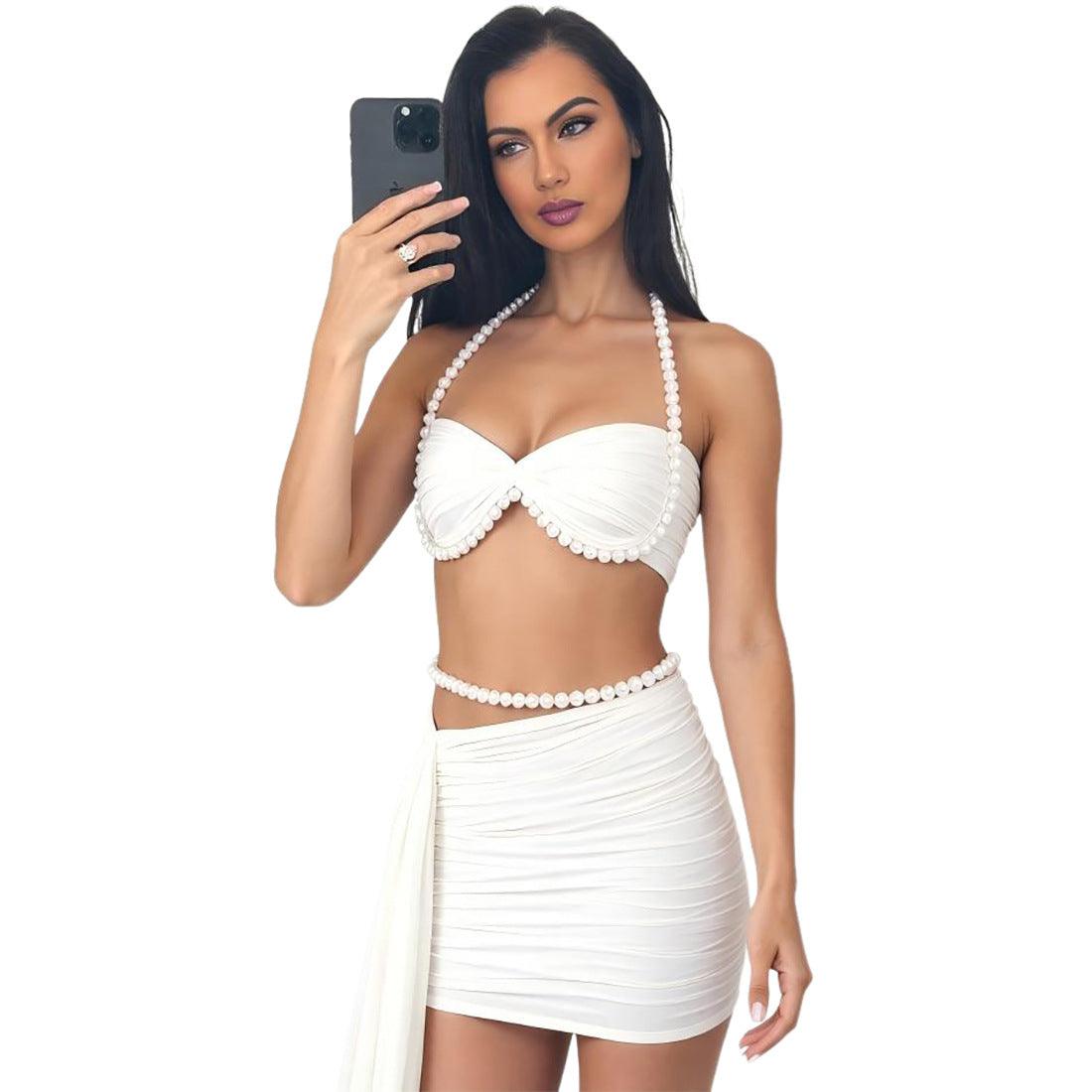 Completo due pezzi con perle bianche e arricciature | Top corto all'americana e minigonna a portafoglio - Outfit di lusso da festa per donna