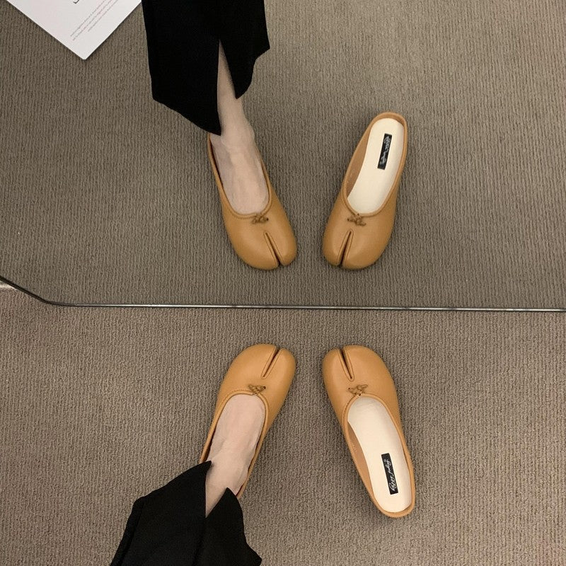 Black Leather Split Toe Tabi Ballet Flats | Japanese Inspired Bifurcated Flat Shoes for Women