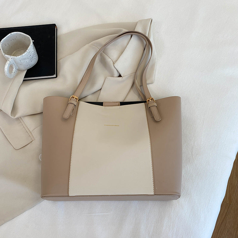 Schwarze Ledertasche – Klassische, strukturierte Schultertasche mit goldfarbenen Beschlägen | Große Business-Handtasche für Damen 