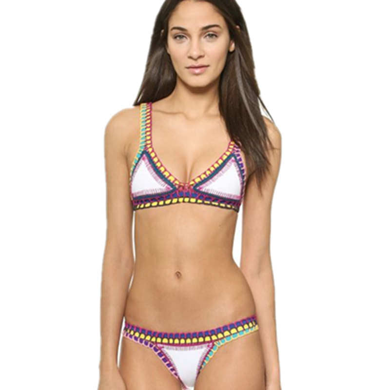 Set Bikini Giallo con Bordo all'Uncinetto | Top Triangolare Boho e Slip a Vita Bassa | Costume da Bagno Due Pezzi Intrecciato a Mano Multicolore da Donna