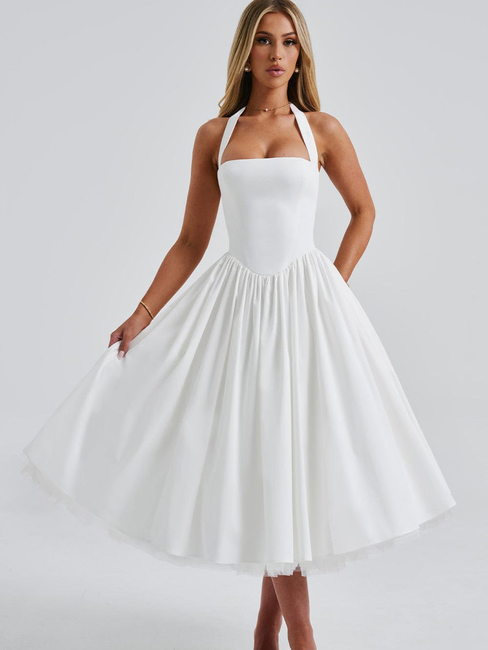 Schwarzes Neckholder-Ballkleid in Midilänge mit Tüllsaum | Vintage A-Linien-Partykleid für Damen
