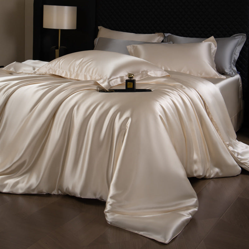 Luxury Black Satin Bedding Set | Silky Smooth Duvet Cover with Pillowcases - Queen & King
