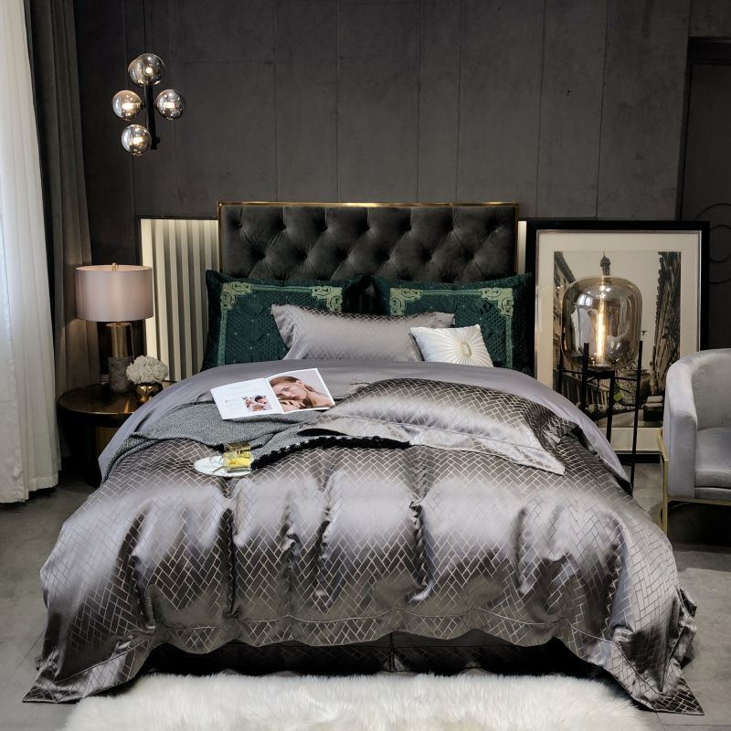 Luxury Black Gold Jacquard Satin Bedding Set, Silky Smooth Duvet Cover with Pillowcases for King Queen Bed