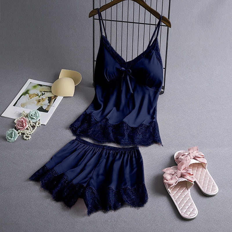 Pigiama da donna in raso malva con stampa cuori bianchi, canotta e pantaloncini con pizzo - Completo da notte in seta a 2 pezzi