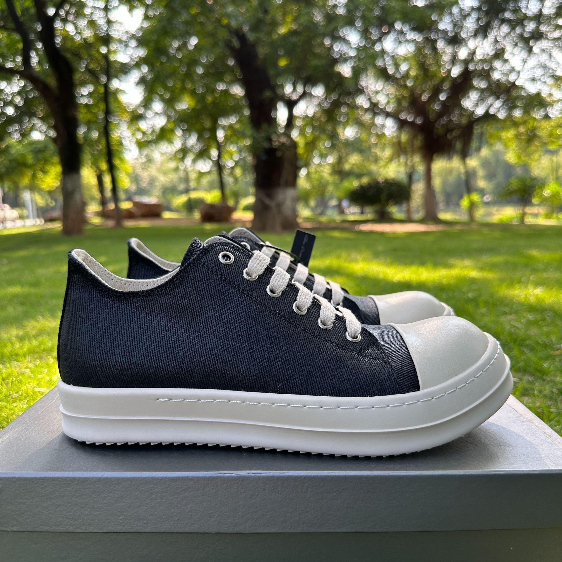 Black Canvas Low Top Sneakers | Chunky White Sole Lace-Up Unisex Platform Shoes | Avant-Garde Street Style Trainers