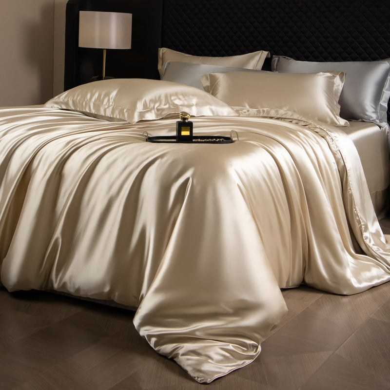 Luxury Black Satin Bedding Set | Silky Smooth Duvet Cover with Pillowcases - Queen & King