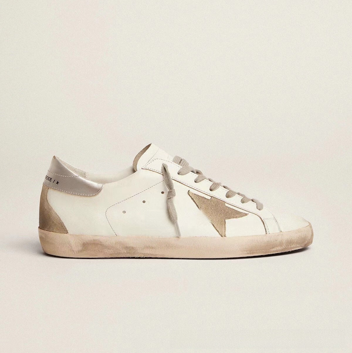 Women's White Distressed Star Patch Low Top Sneakers ? Vintage Worn Look Leather Style Lace-Up Shoes
