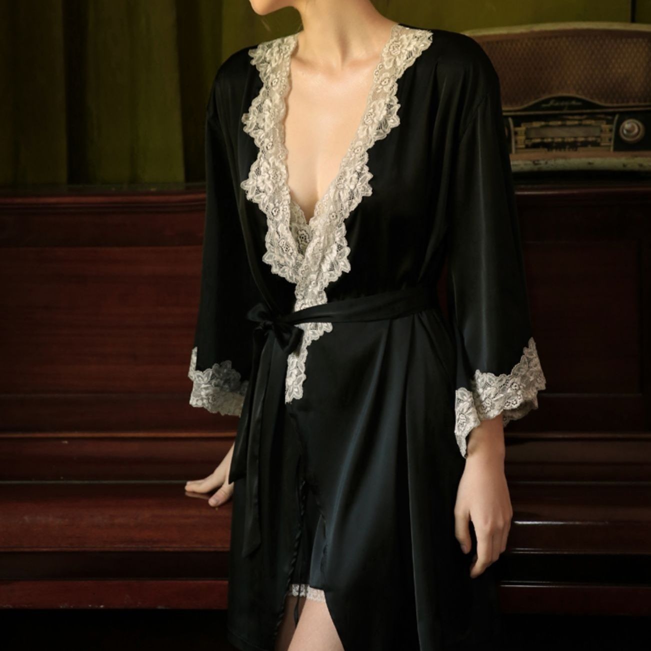 Champagne Satin Lace Chemise Nightgown Women Luxury V Neck Spaghetti Strap Side Tie Slip Dress Elegant Sleepwear