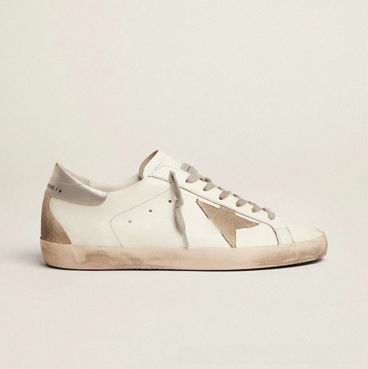 Women's White Distressed Star Patch Low Top Sneakers ? Vintage Worn Look Leather Style Lace-Up Shoes
