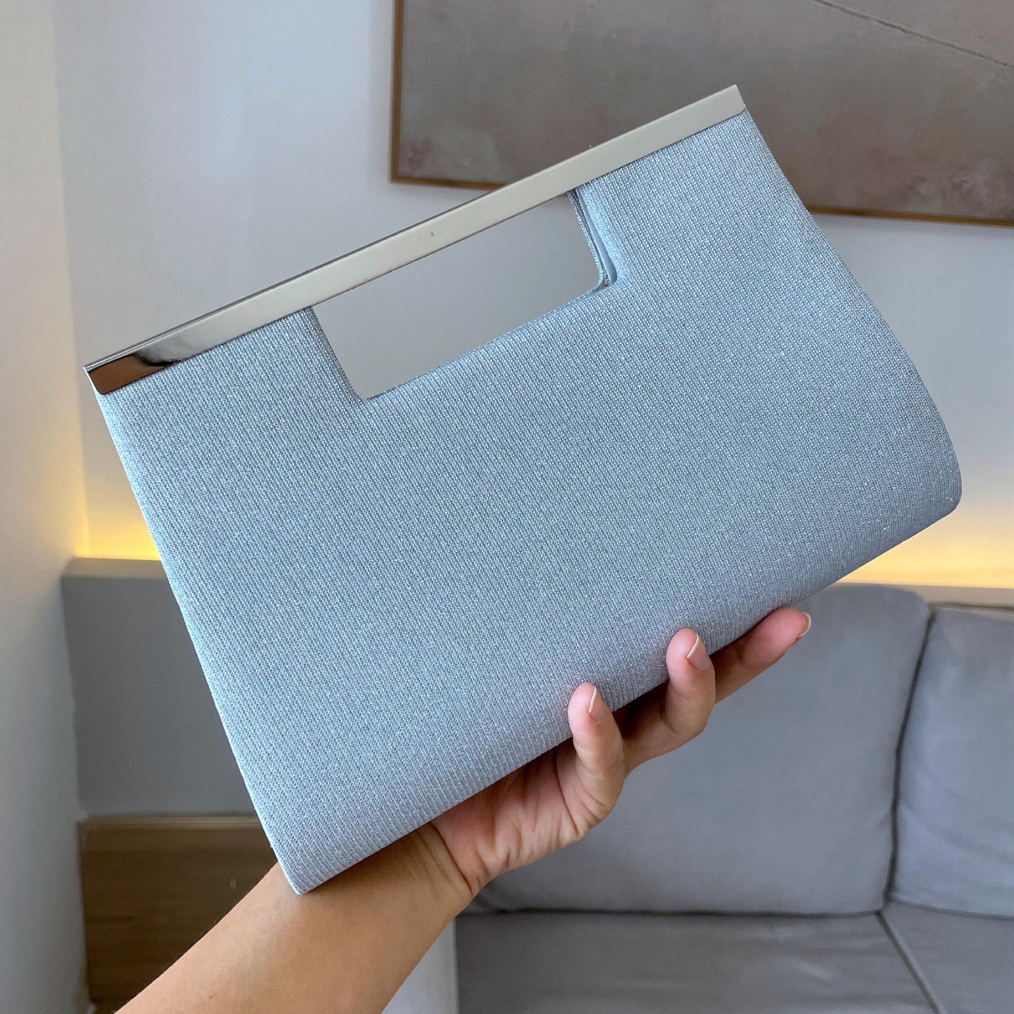 Schwarze Glitzer-Abendclutch – Funkelnde Clutch mit goldfarbenem Metallrahmen und -griff | Elegante Handtasche für festliche Anlässe 