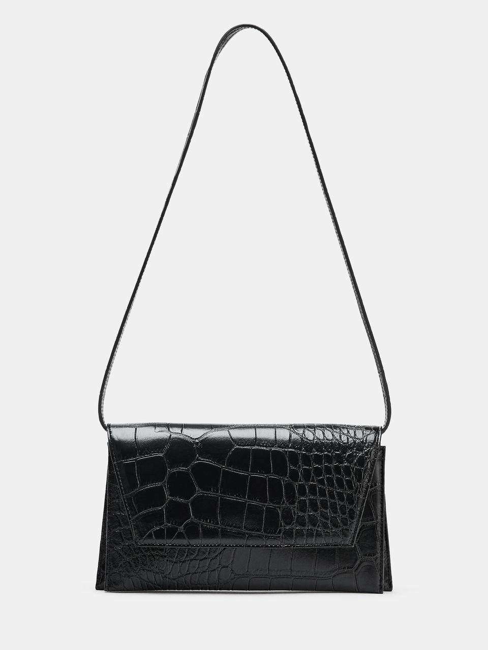 ZARA Schwarze Schultertasche mit Krokodilprägung – Glänzende Überschlagtasche mit Krokodilmuster | Minimalistische Umhängetasche im Envelope-Stil 