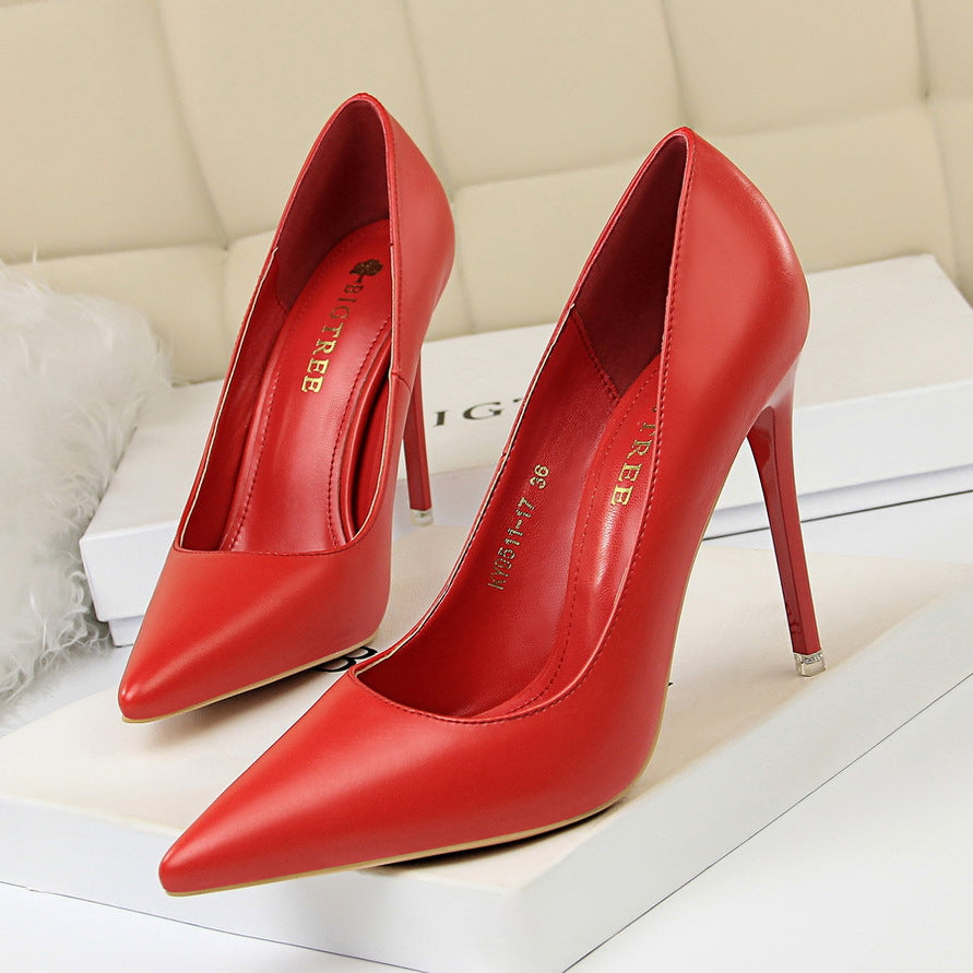 Black Matte Leather Pointed Toe Stiletto Pumps | Women's Classic High Heel Court Shoes