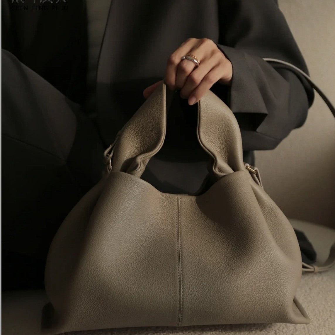 Polene Numero Un Bag in Black Pebbled Leather - Iconic French Handbag | Luxury Shoulder Bag with Top Handle